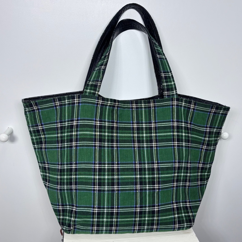 Vintage Fashion Express Reversible Green Plaid Corduroy or Black Quilted Bag